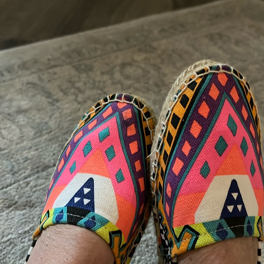 Mara Hoffman canvas flats size 6